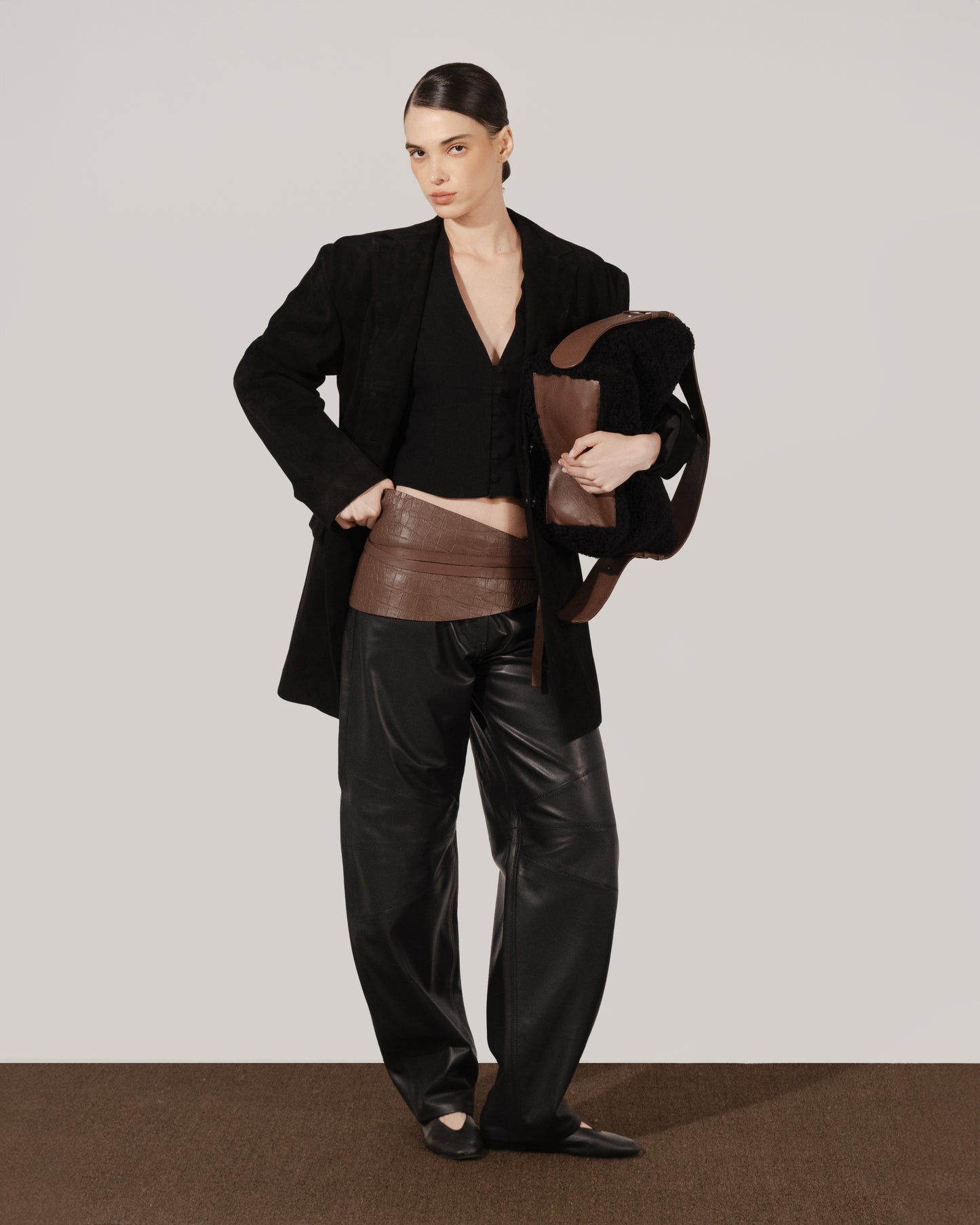 Eliana Shearling Bag Black x Brown