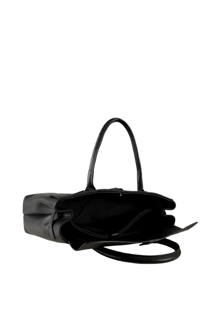 Eloura Oversized Leather Bag Black