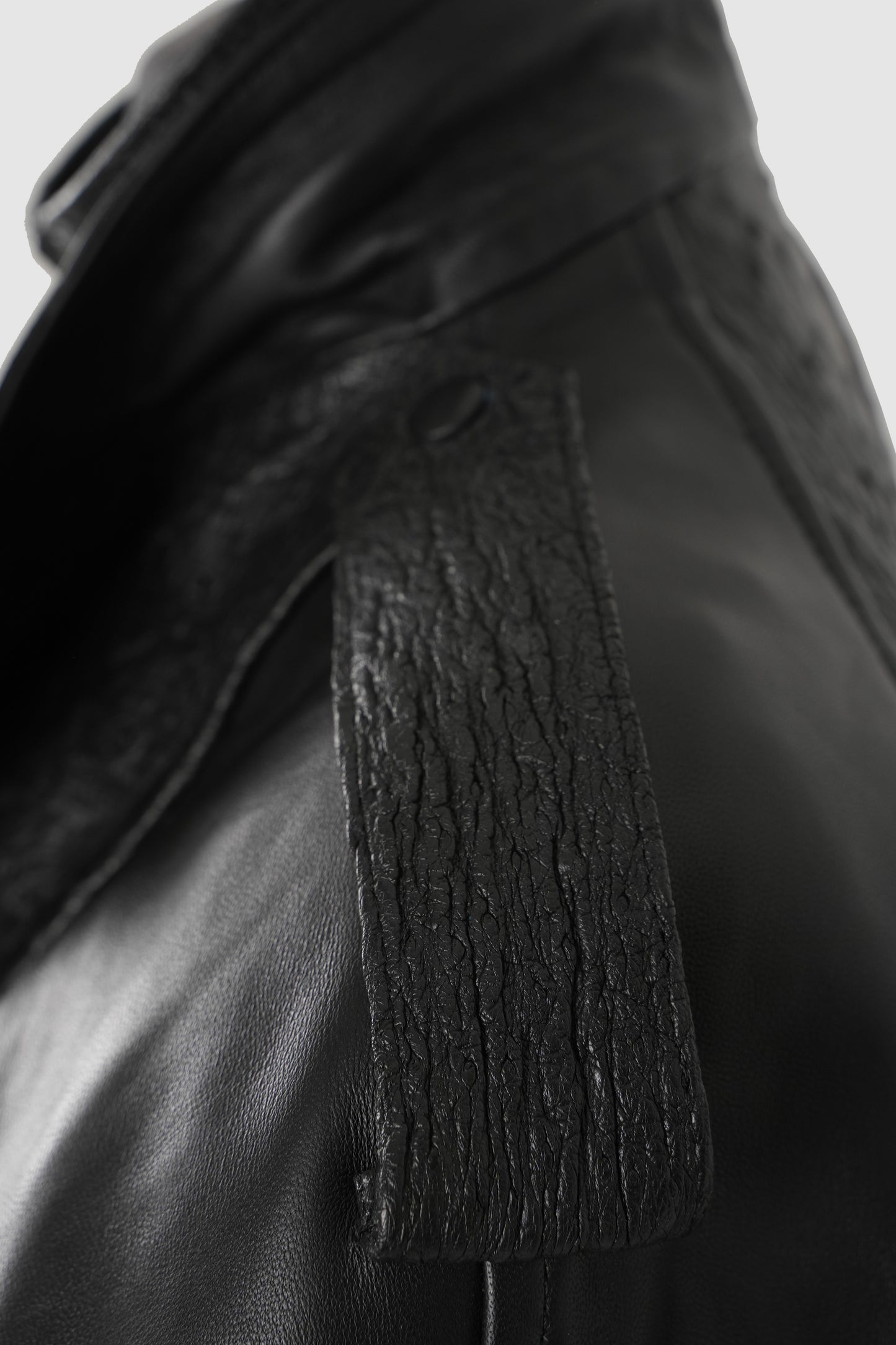 Gavin Leather Jacket Ostrich Black – Limited Edition